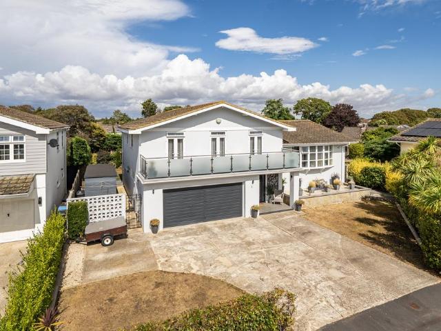 House for sale in Rose Green, Clapham