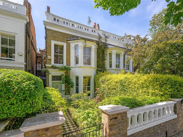 House for sale in Shepherd's Bush, Greater London