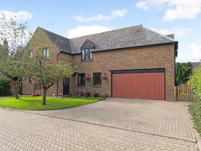 House for sale in Evershot, Oxfordshire