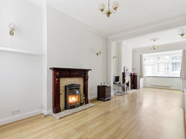 House for sale in New Southgate, Greater London