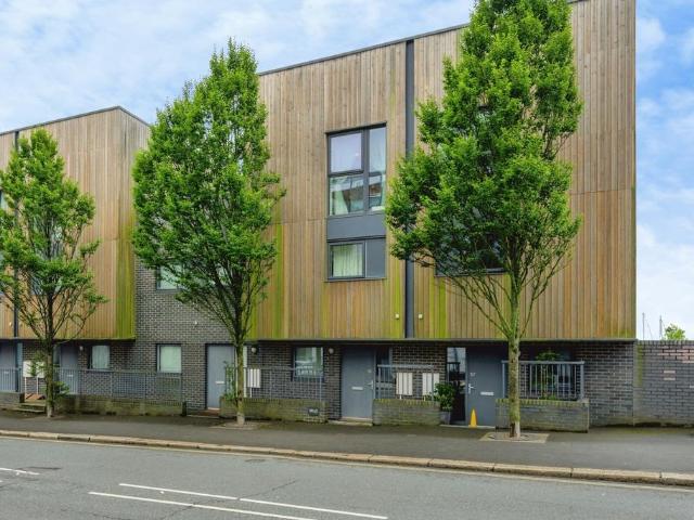 House for sale in Millbay, Mount Wise