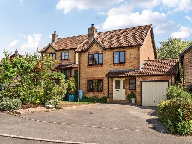 House for sale in Marlborough, Easton Royal