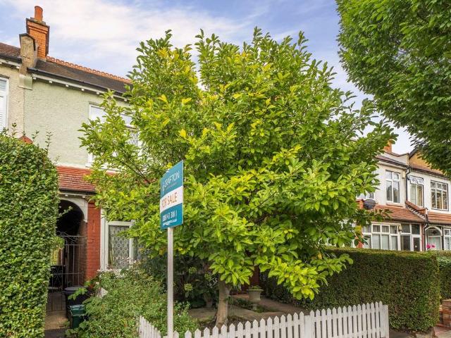House for sale in London Borough of Bromley, Greater London