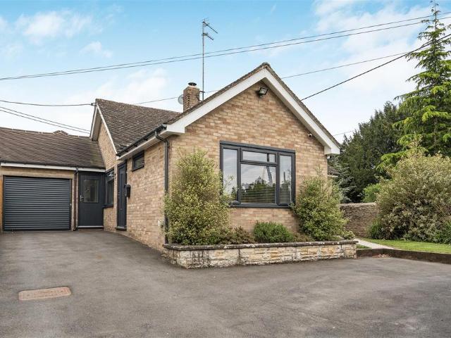 House for sale in Evershot, Oxfordshire