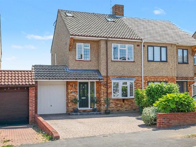 House for sale in Barling, Essex