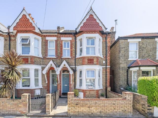 House for sale in London Borough of Ealing, Hanwell