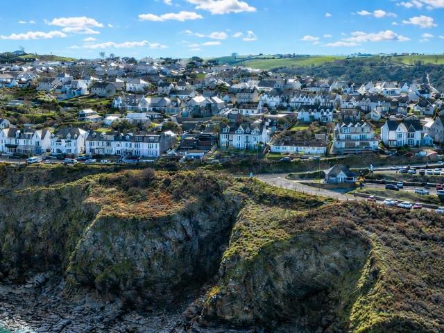 House for sale in Port Gaverne