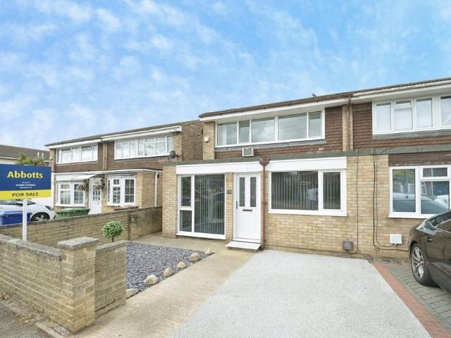 House for sale in East Tilbury, Essex