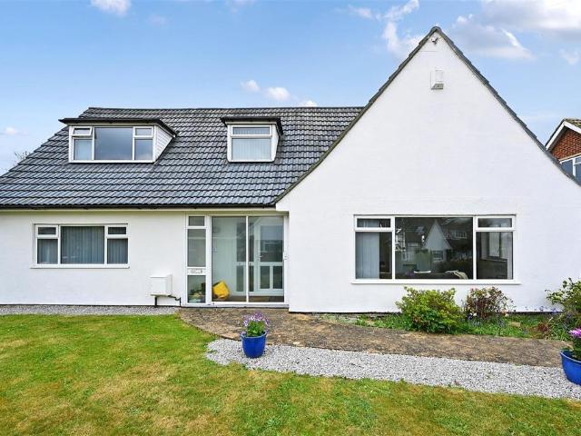 Bungalow for sale in Little Common, Heathlands