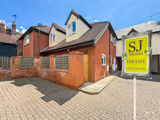 House for sale in Burnham-on-Crouch, Maldon