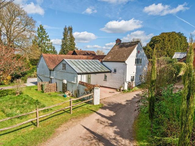 House for sale in Wanborough, Westborough