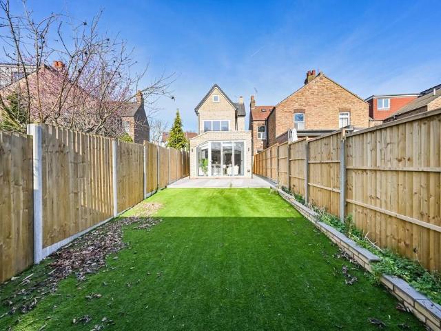 House for sale in New Barnet, Isle Of Man