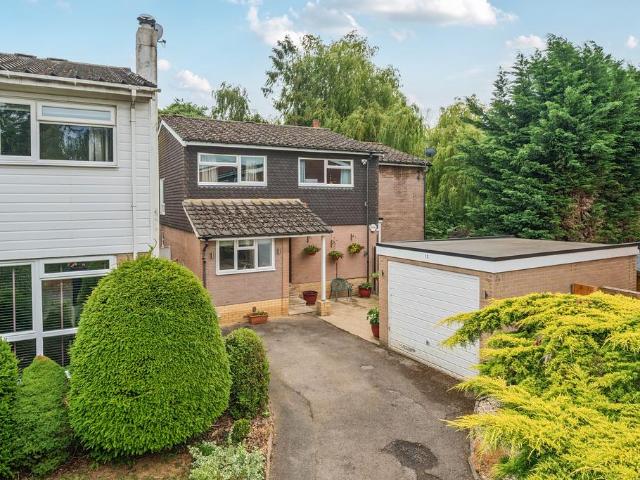 House for sale in Fishery, Maidenhead