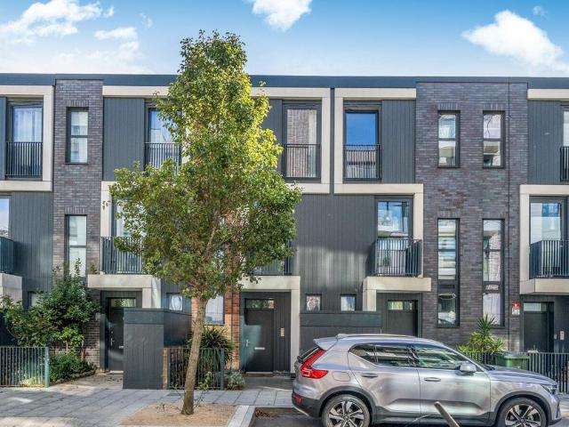 House for sale in Royal Borough of Greenwich, Greater London