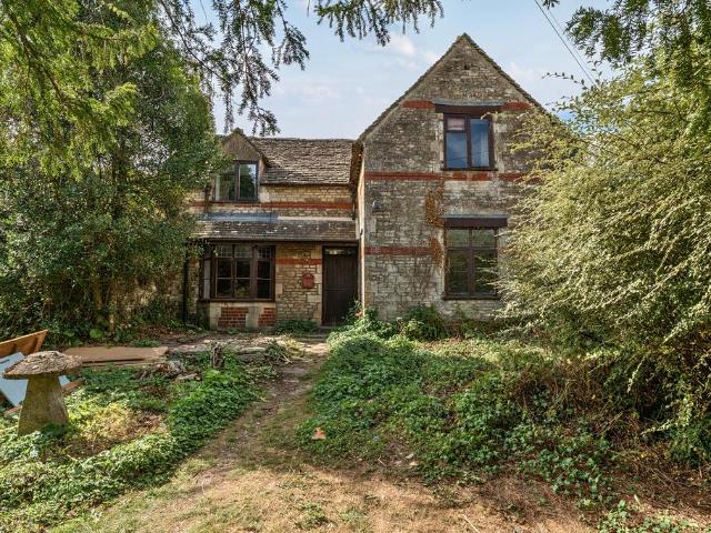House for sale in Bisley, School House