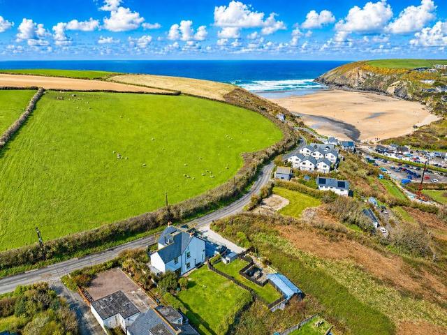 House for sale in Mawgan-in-Pydar, Mawgan Porth