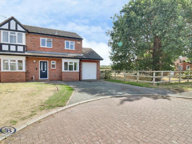 House for sale in Haslington