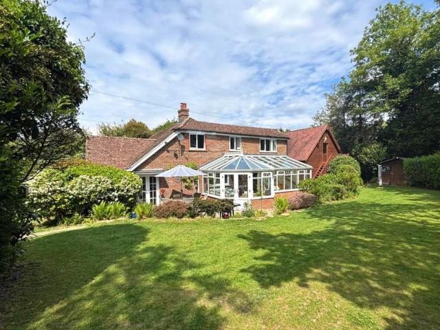 House for sale in Slaugham, Perryfields