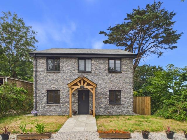 House for sale in Busveal, Cornwall