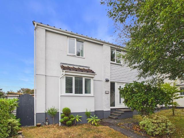House for sale in Shortlanesend, Cornwall