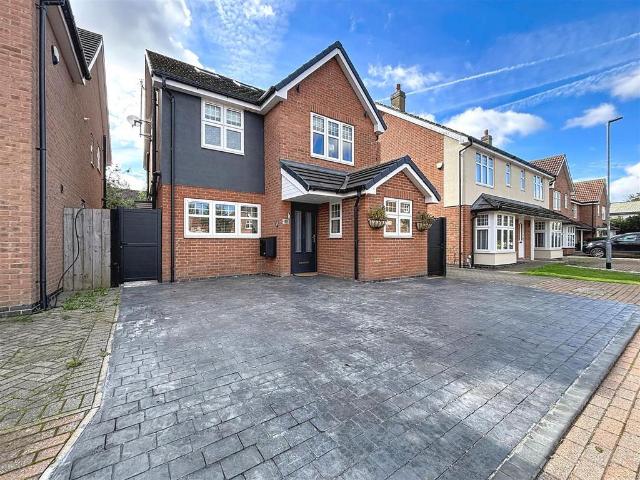 House for sale in Hornsea, East Riding Of Yorkshire