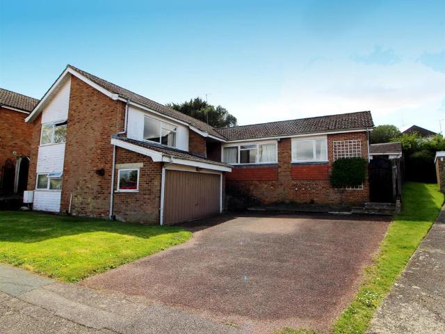 House for sale in Barnet Vale, Greater London