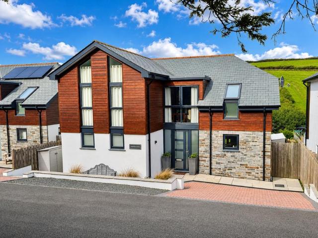 House for sale in Padstow, Cornwall