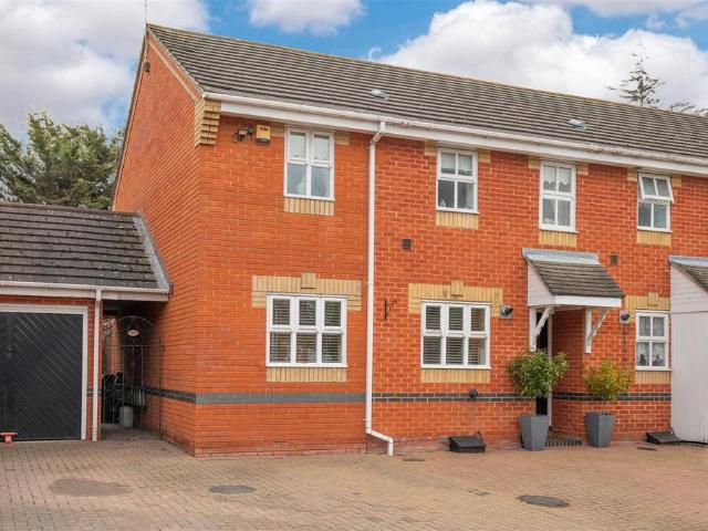 House for sale in Cyprus, Greater London