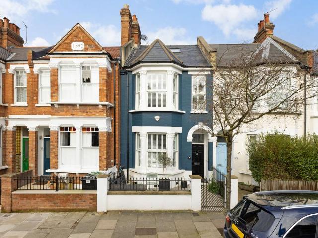 House for sale in West Hampstead, Greater London