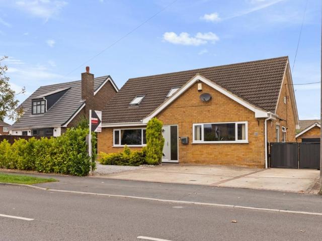 Bungalow for sale in Broughton, North Lincolnshire