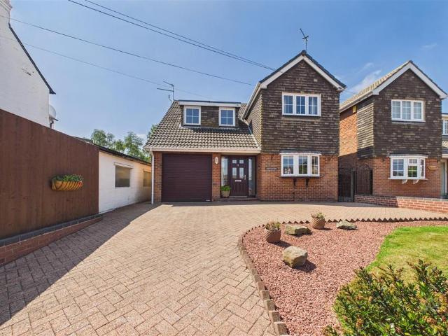 House for sale in Egginton, East Midlands