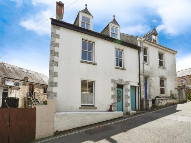 House for sale in St Neot, Cornwall