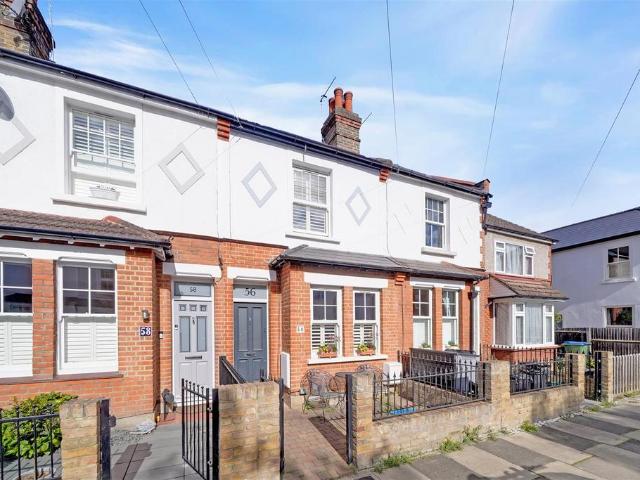 House for sale in Hampton Hill, Greater London