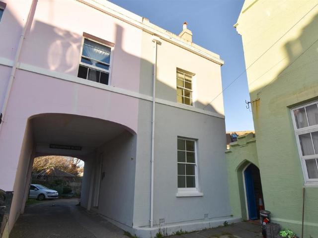 House for sale in St Leonards Green, Guestling Green