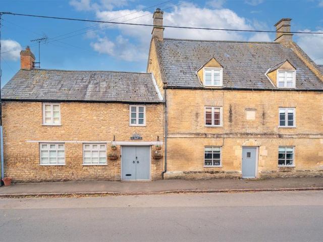 House for sale in Brigstock
