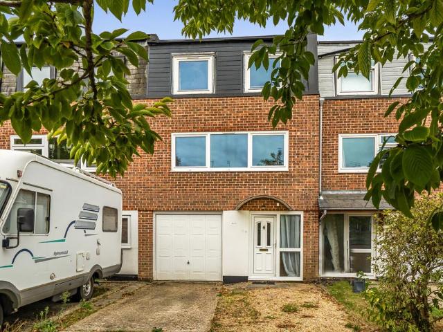 House for sale in Rownhams, Test Valley