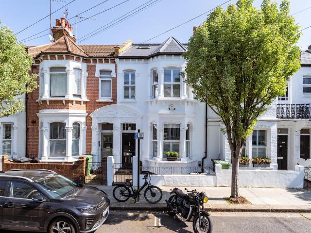 House for sale in Fulham, Greater London