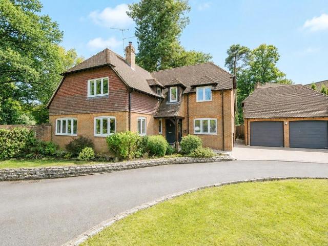 House for sale in Hart, Hampshire