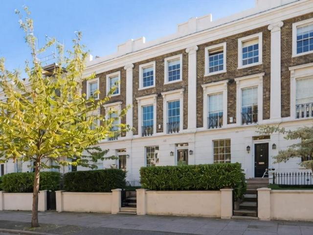 House for sale in St. John's Wood, Greater London