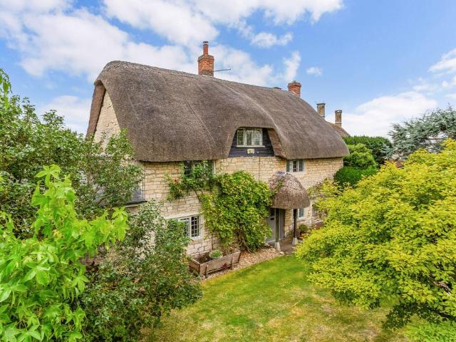 House for sale in Fifehead Magdalen, East Dorset