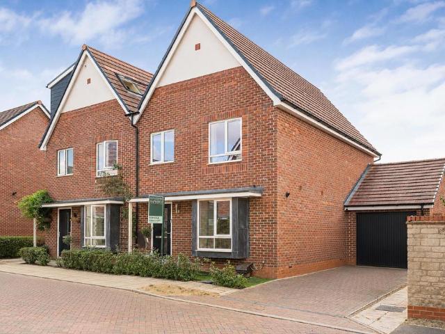 House for sale in Berrick Salome, Oxfordshire