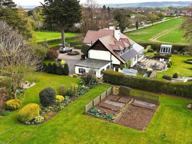 House for sale in Irton