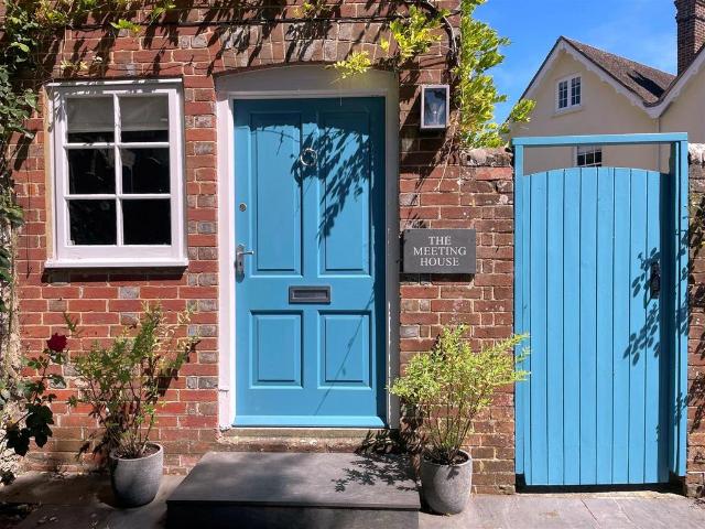 House for sale in Littlecote, West Sussex