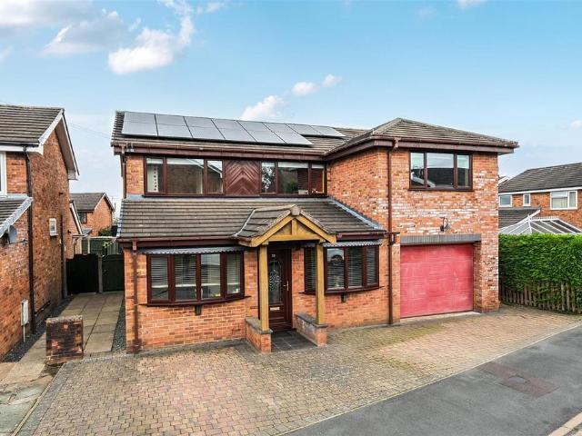 House for sale in Bronygarth, Weston Rhyn