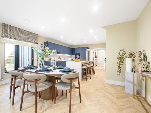 House for sale in West Hendon, Greater London