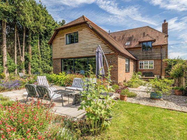 House for sale in Twyford, Hampshire