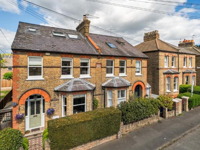 House for sale in Clewer Village, Windsor