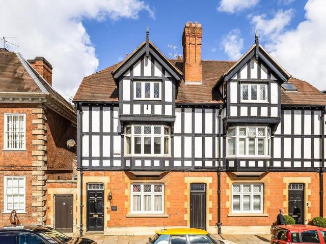 House for sale in Stratford-upon-Avon, Alderminster