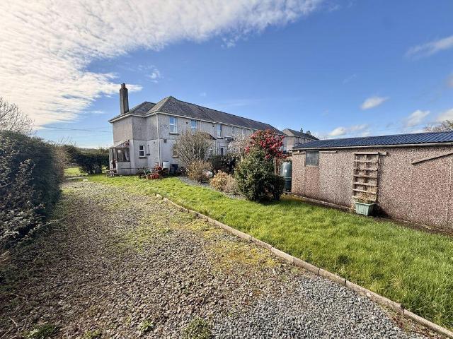 House for sale in Menheniot, Cornwall
