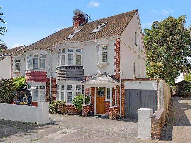 House for sale in Aldrington
